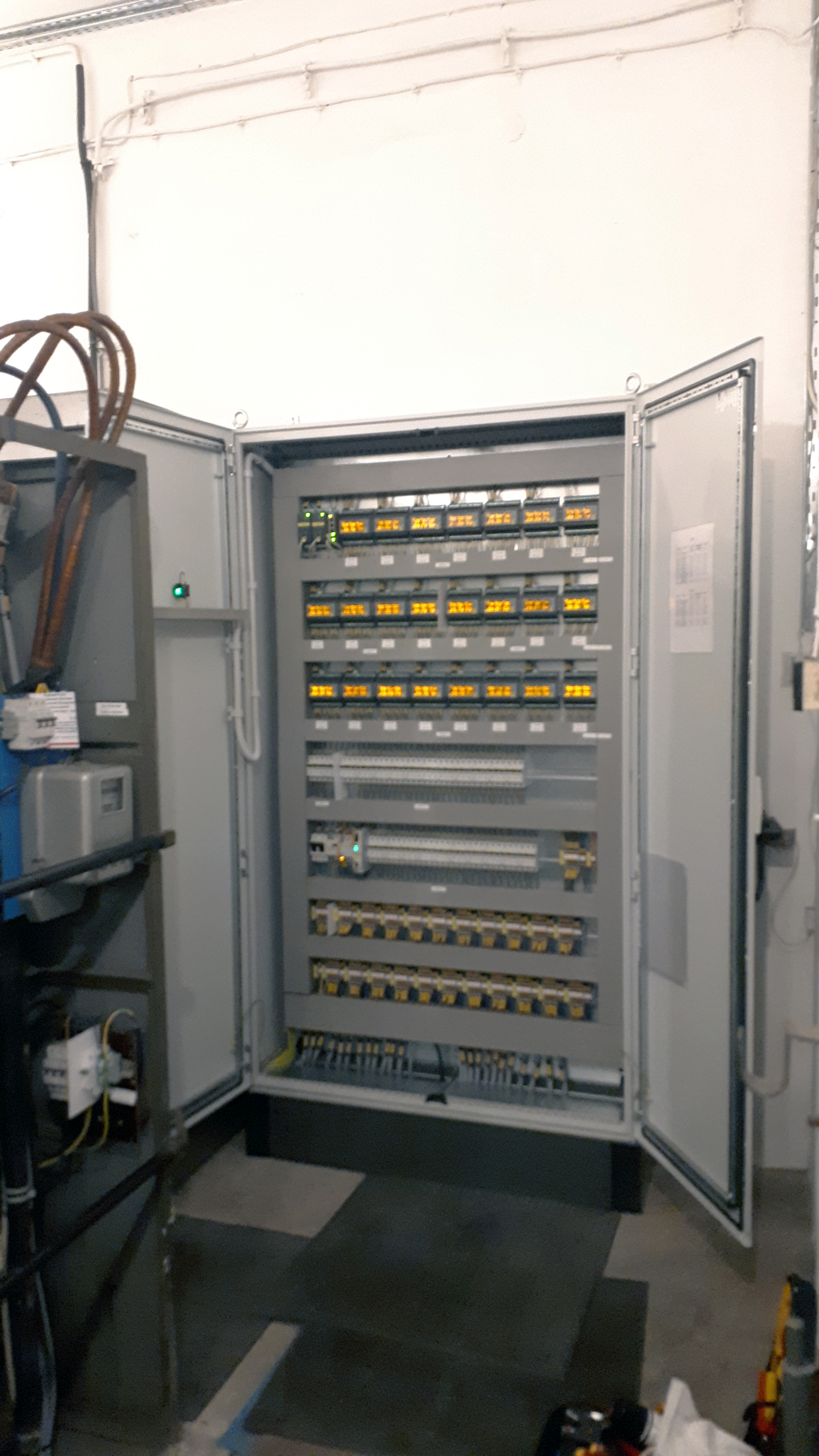 Electricity monitoring system Lumel